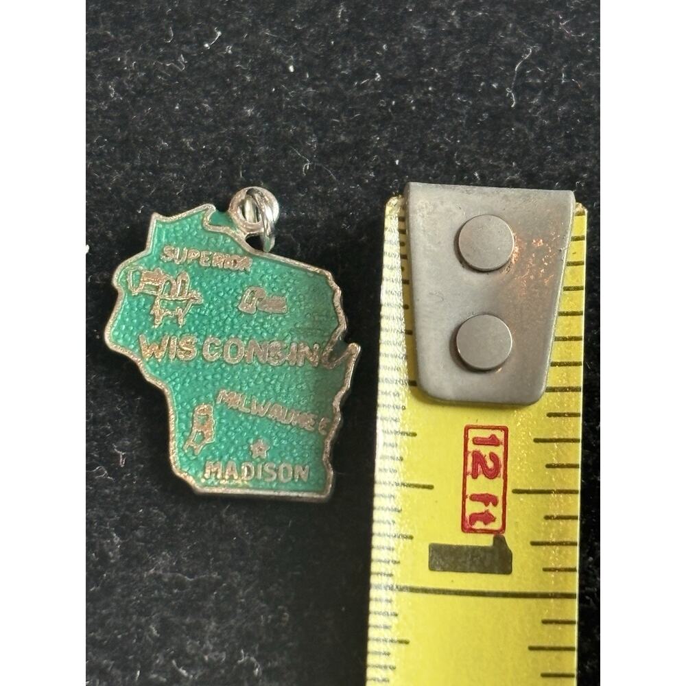 Vtg Sterling Silver Green Enamel Wisconsin State Charm 925 - Picture 4 of 4